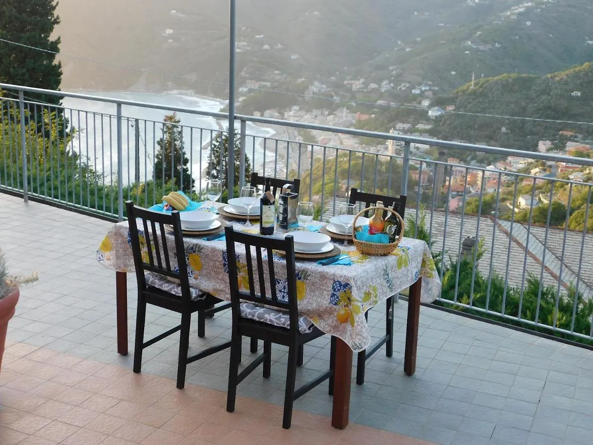 Quinto Canto Moneglia Italie